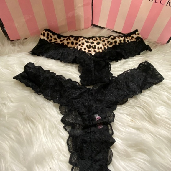 PINK Victoria's Secret Other - 🍃PINK Victoria’s Secret 2 pieces